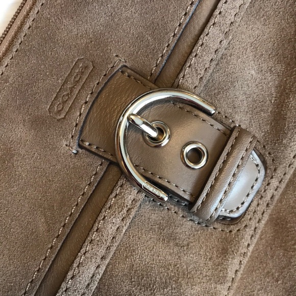 Convertible Coach Wristlet - Picture 3 of 8